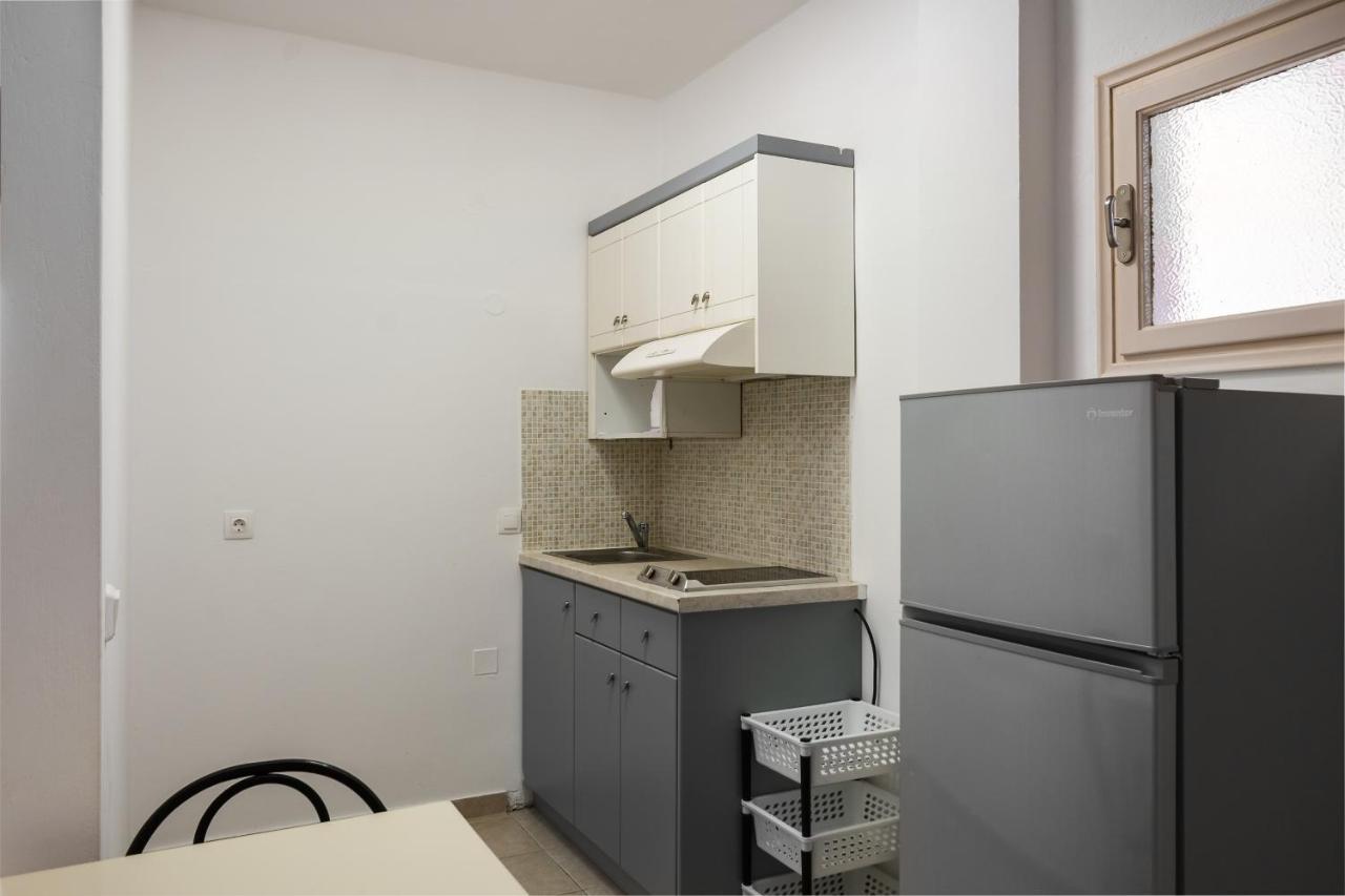 Filorian Hotel Apartments Acharavi  Bagian luar foto