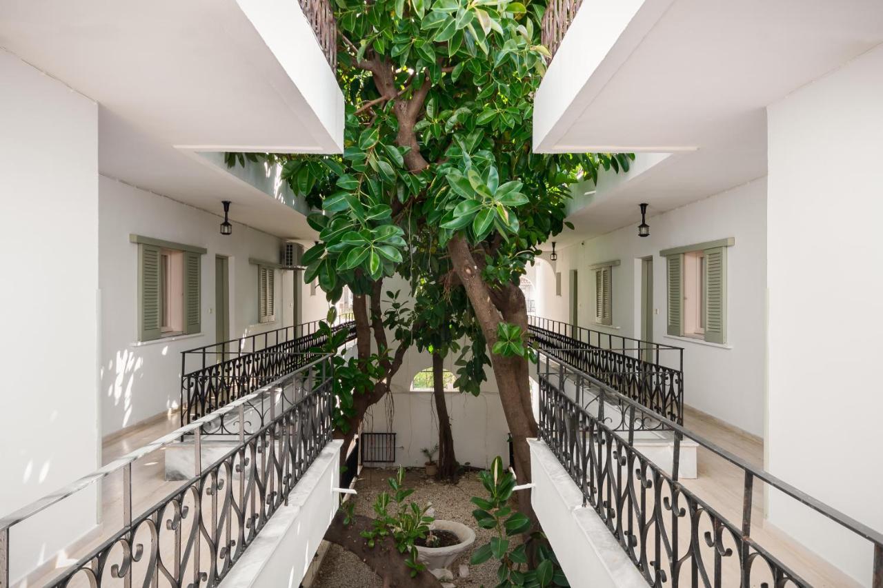 Filorian Hotel Apartments Acharavi  Bagian luar foto