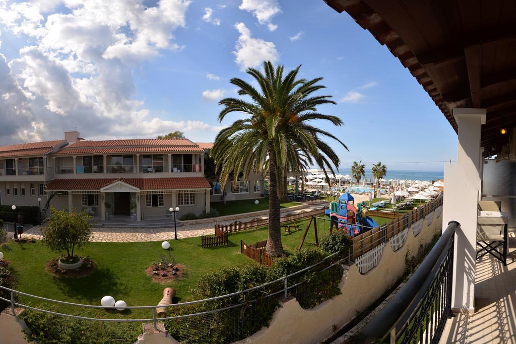 Filorian Hotel Apartments Acharavi  Bagian luar foto