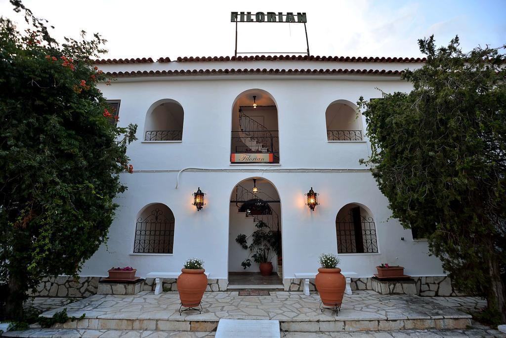 Filorian Hotel Apartments Acharavi  Bagian luar foto